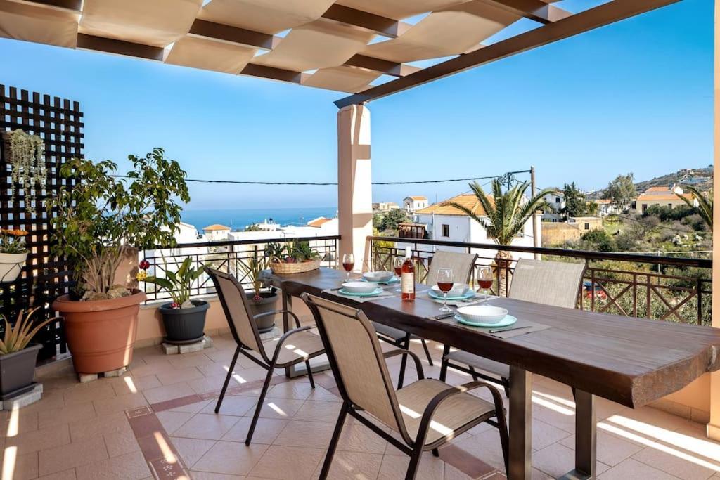 Celestia House Apartamento Kokkino Chorio Exterior foto